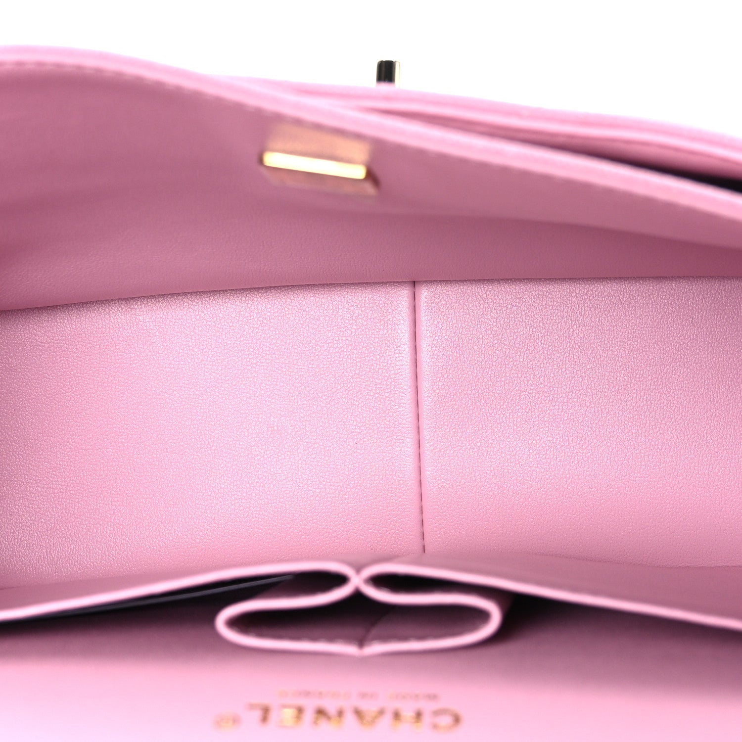 Chanel Caviar Quilted Jumbo Double Flap Pink 5 of 11