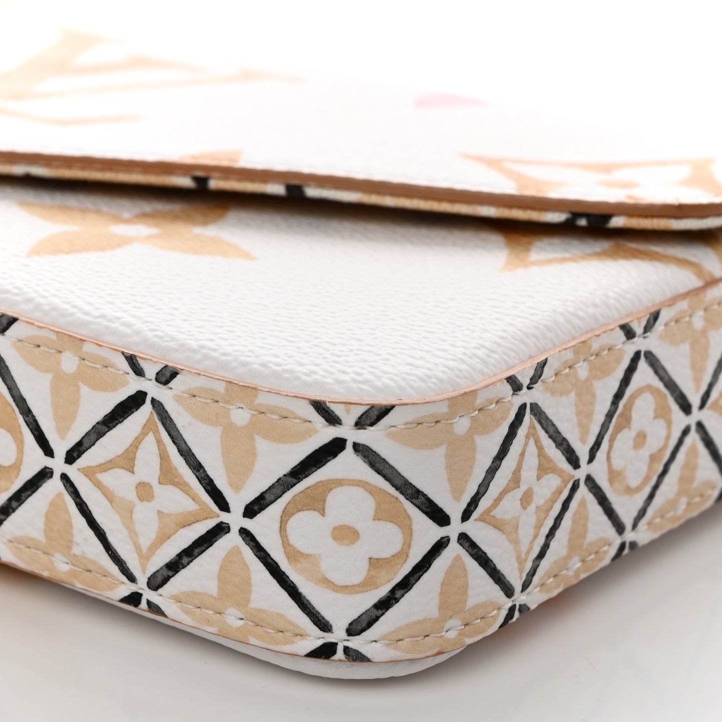 Monogram Giant By The Pool 2.0 Felicie Pochette Chain Wallet Beige