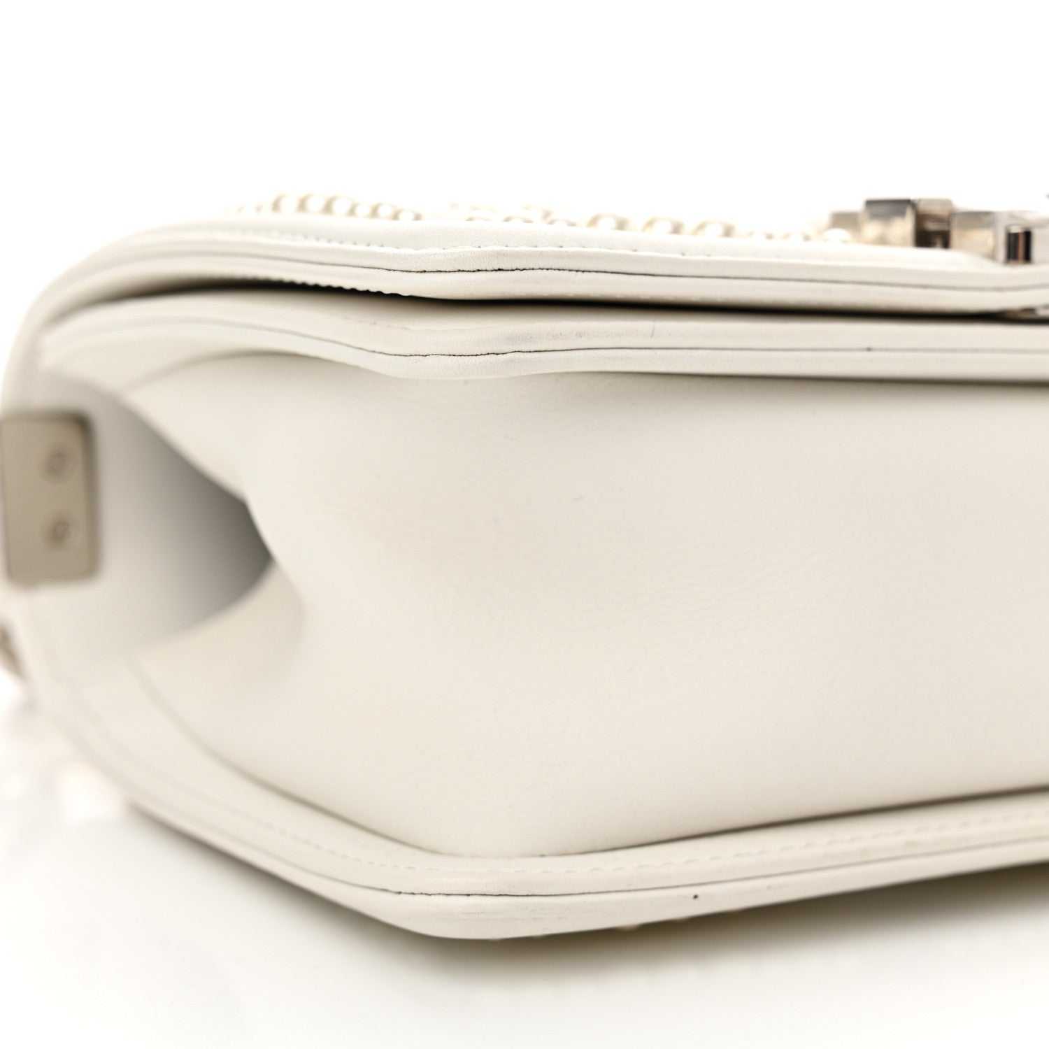 Chanel Calfskin Pearl Chevron Small Boy Flap White 9 of 10