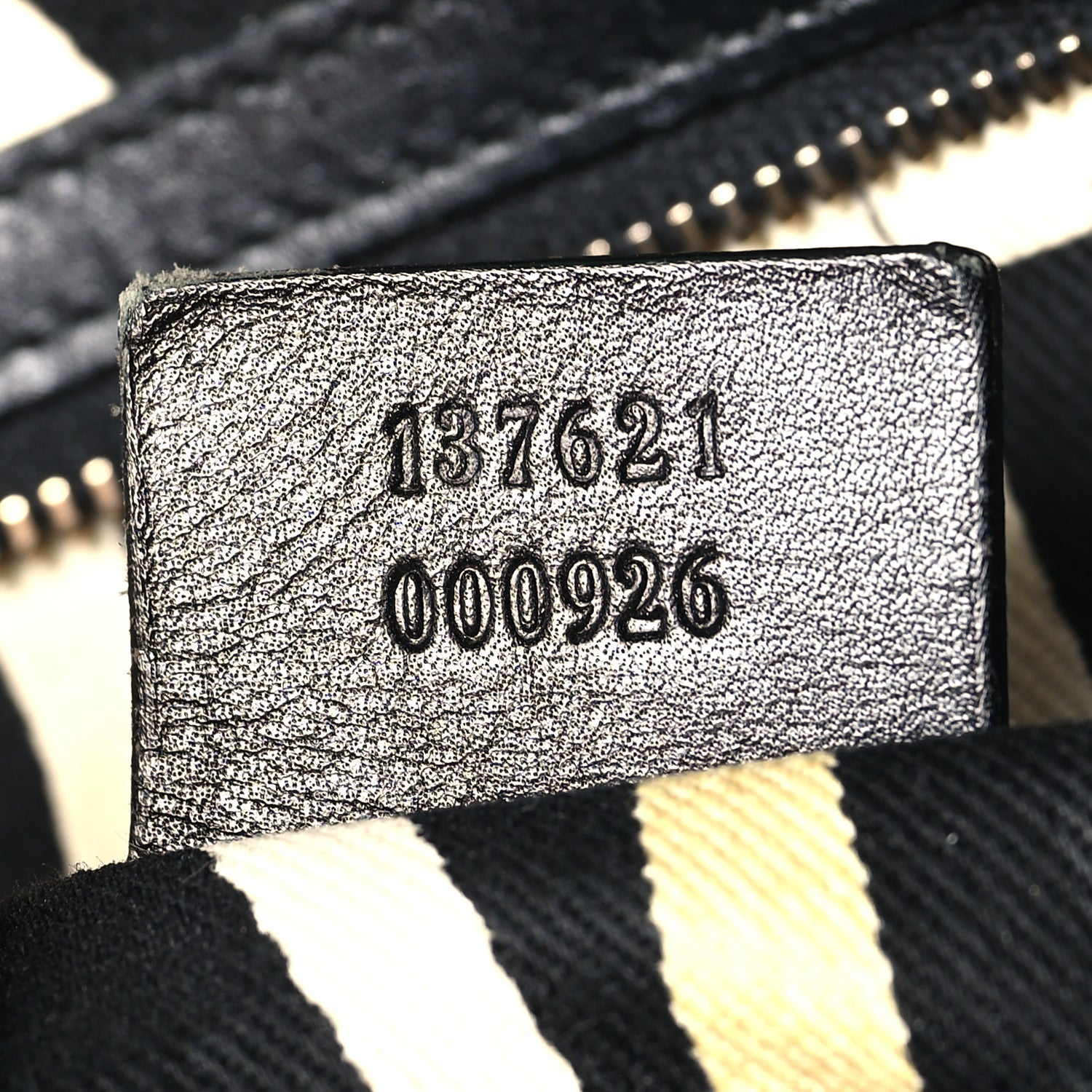 Gucci Snakeskin Suede Medium Pelham Shoulder Bag Black 7 of 11