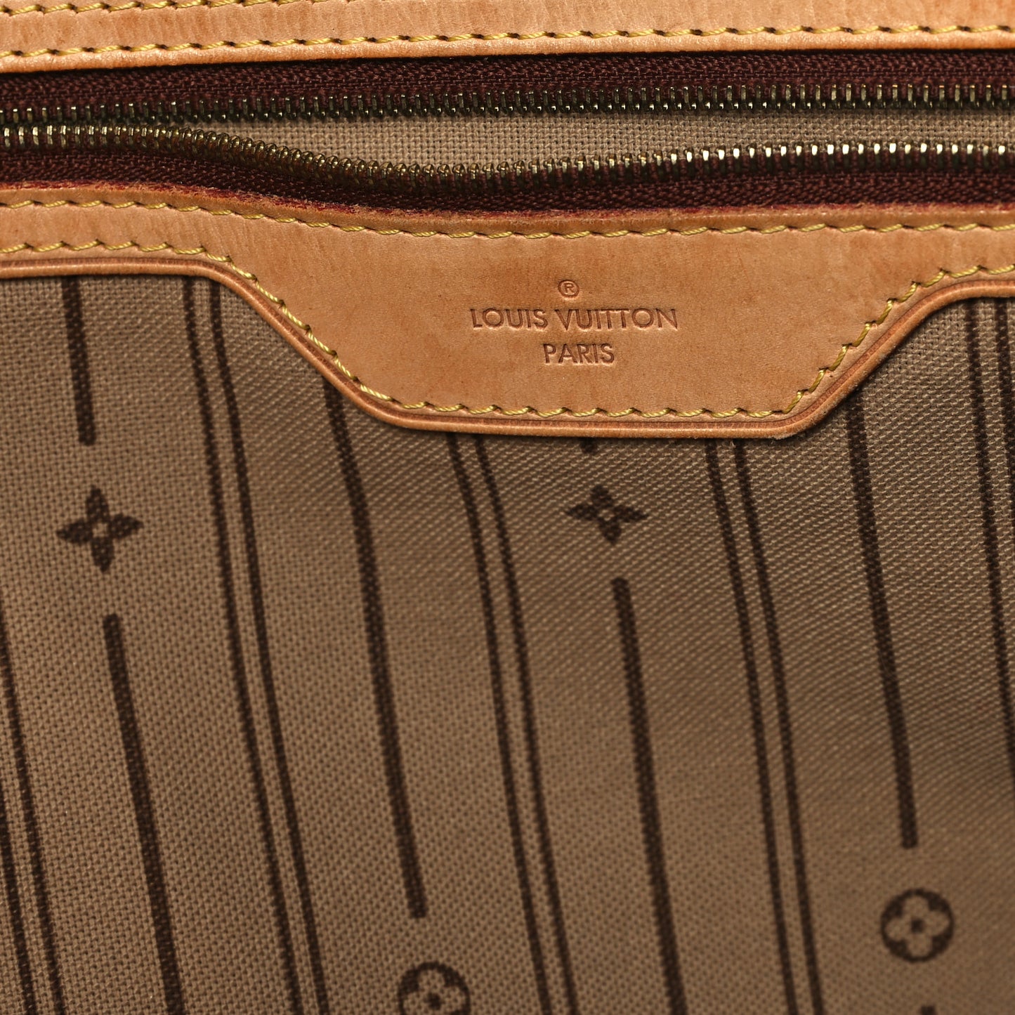 Monogram Delightful GM