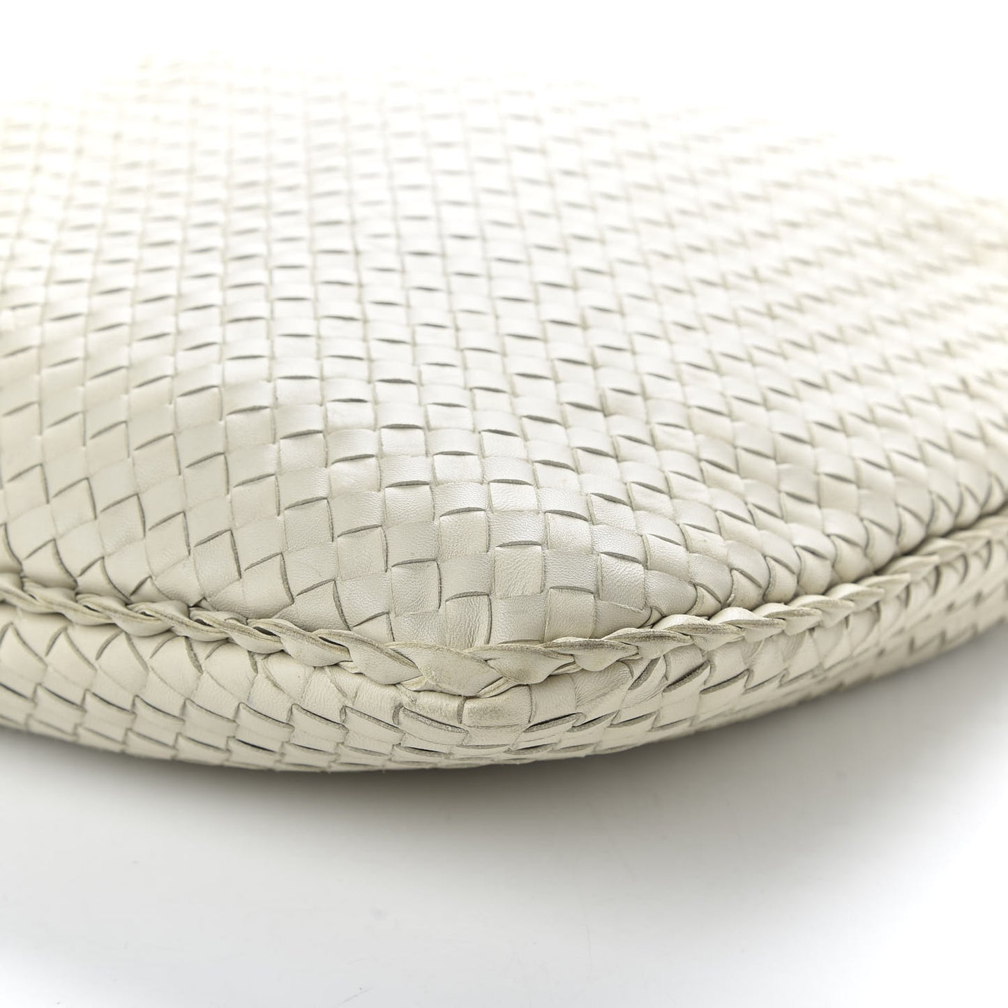 Nappa Intrecciato Maxi Veneta Hobo Cream