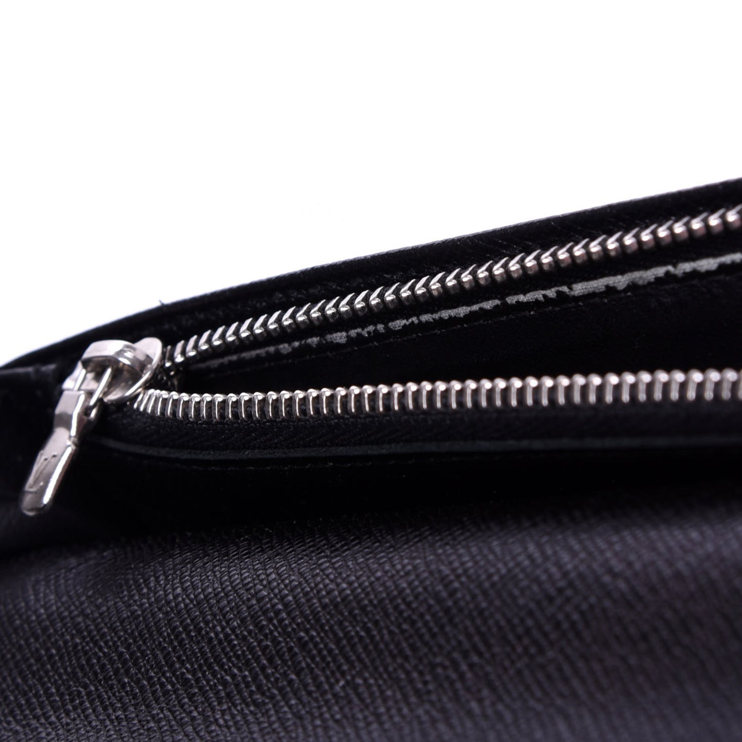 Damier Graphite Brazza Wallet