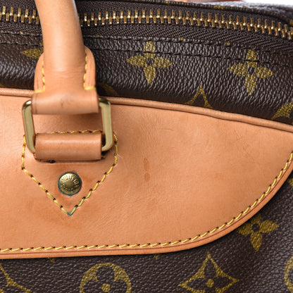 Louis Vuitton Monogram Evasion Sports Bag 13 of 19