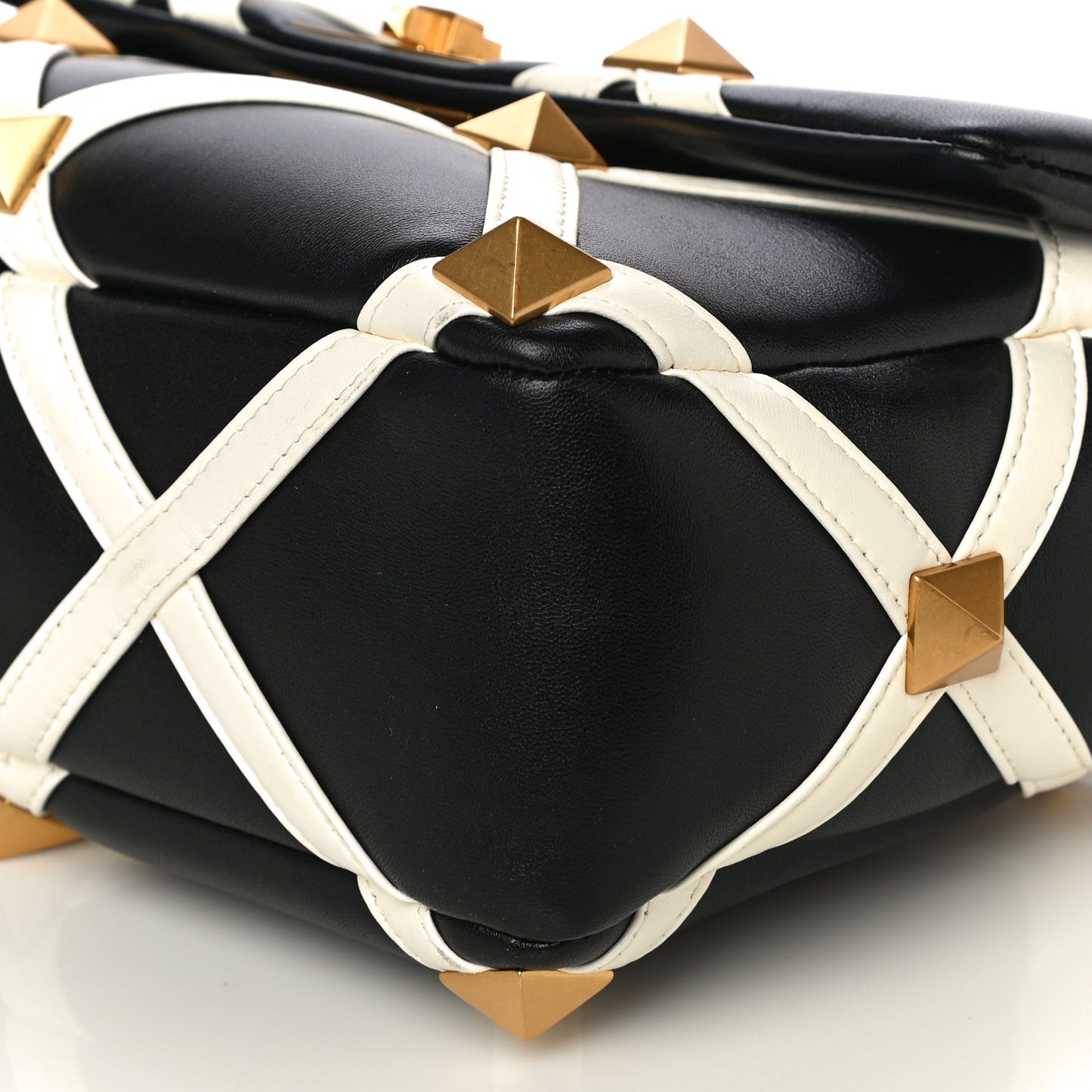 Nappa Large Roman Stud Shoulder Bag Black White