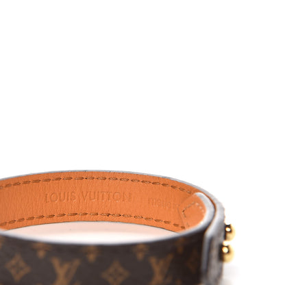 Louis Vuitton Monogram Essential V Bracelet 19 4 of 6