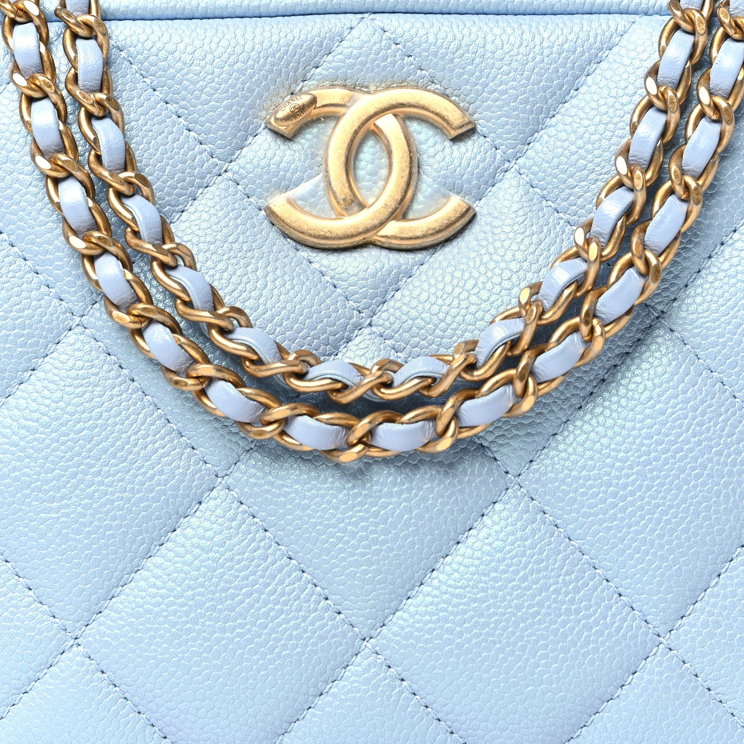 Chanel Shiny Caviar Quilted Chain Melody Camera Bag Light Blue 8 of 11