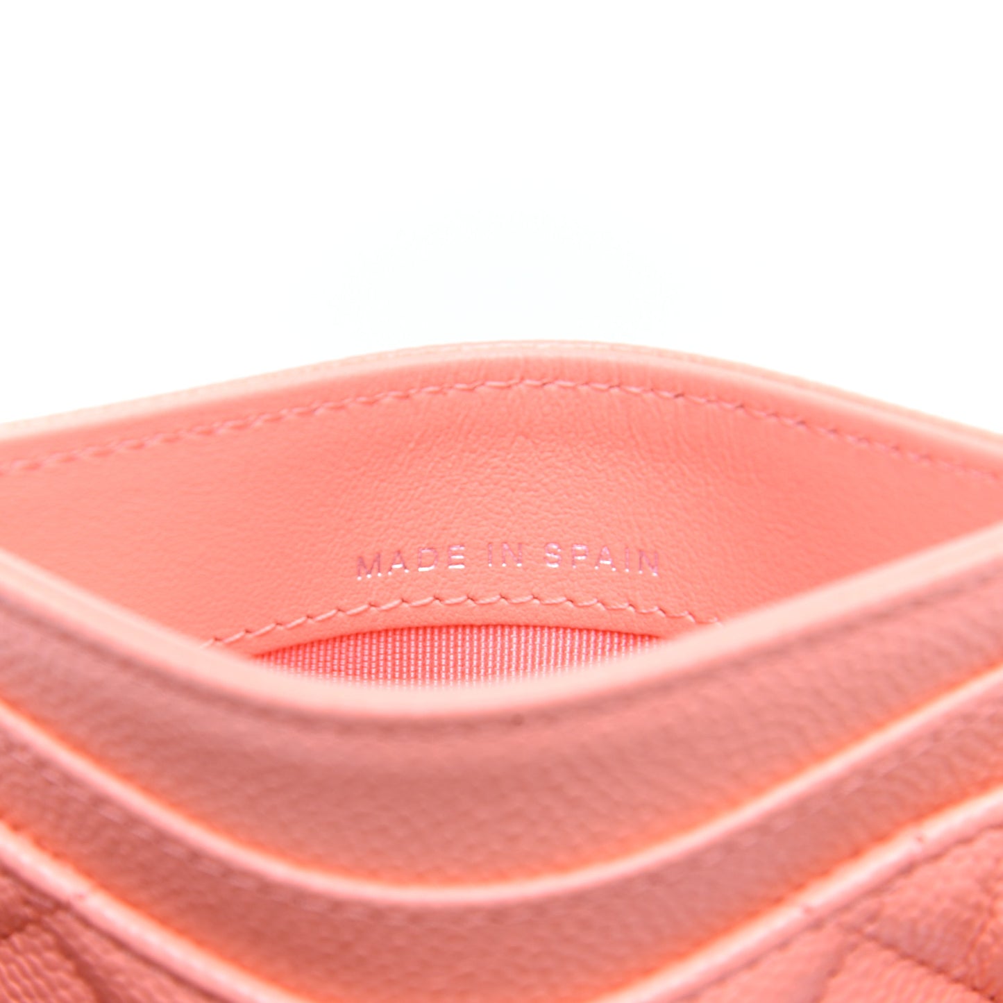Caviar Quilted Card Holder Coral