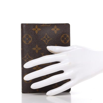 Louis Vuitton Monogram Small Ring Agenda Cover 2 of 10