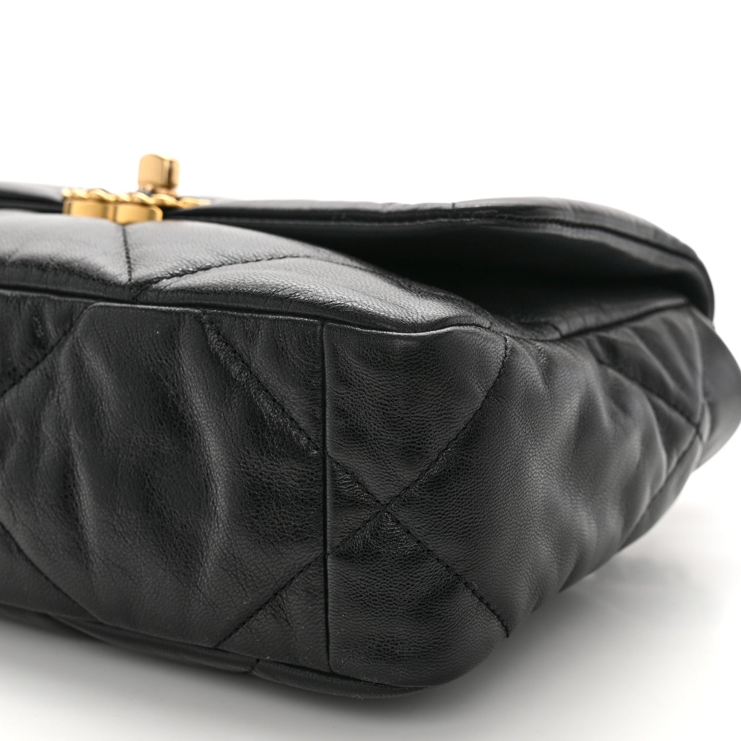 Goatskin Quilted Medium Chanel 19 Flap Black