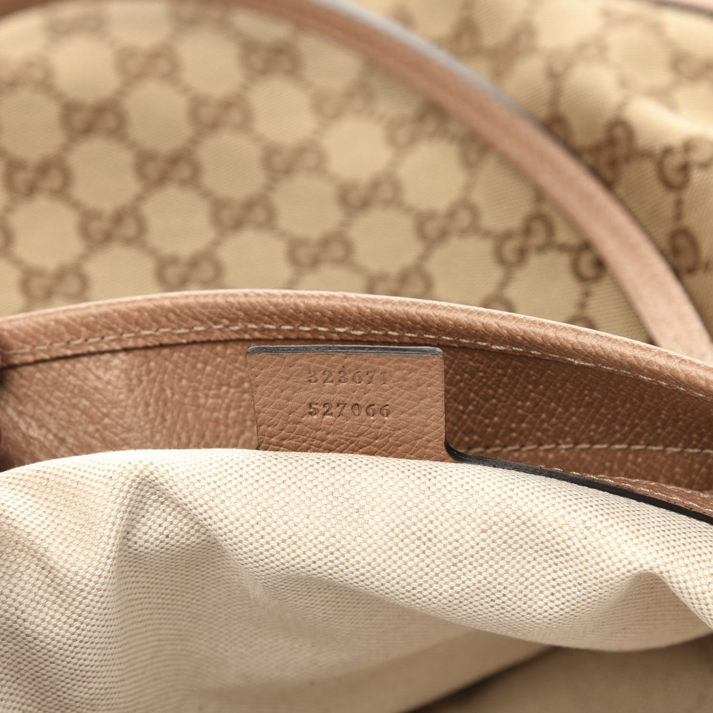 Monogram Medium Bree Zippered Tote Beige Dark Cipria