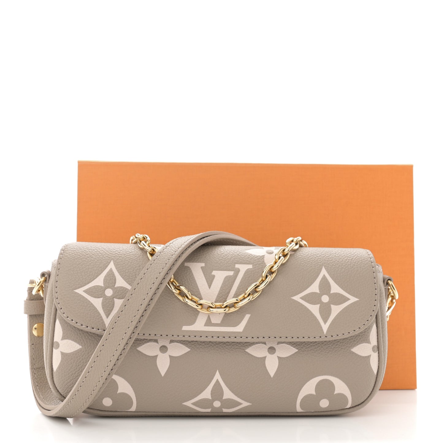 Empreinte Monogram Giant Ivy Wallet On Chain Tourterelle Creme