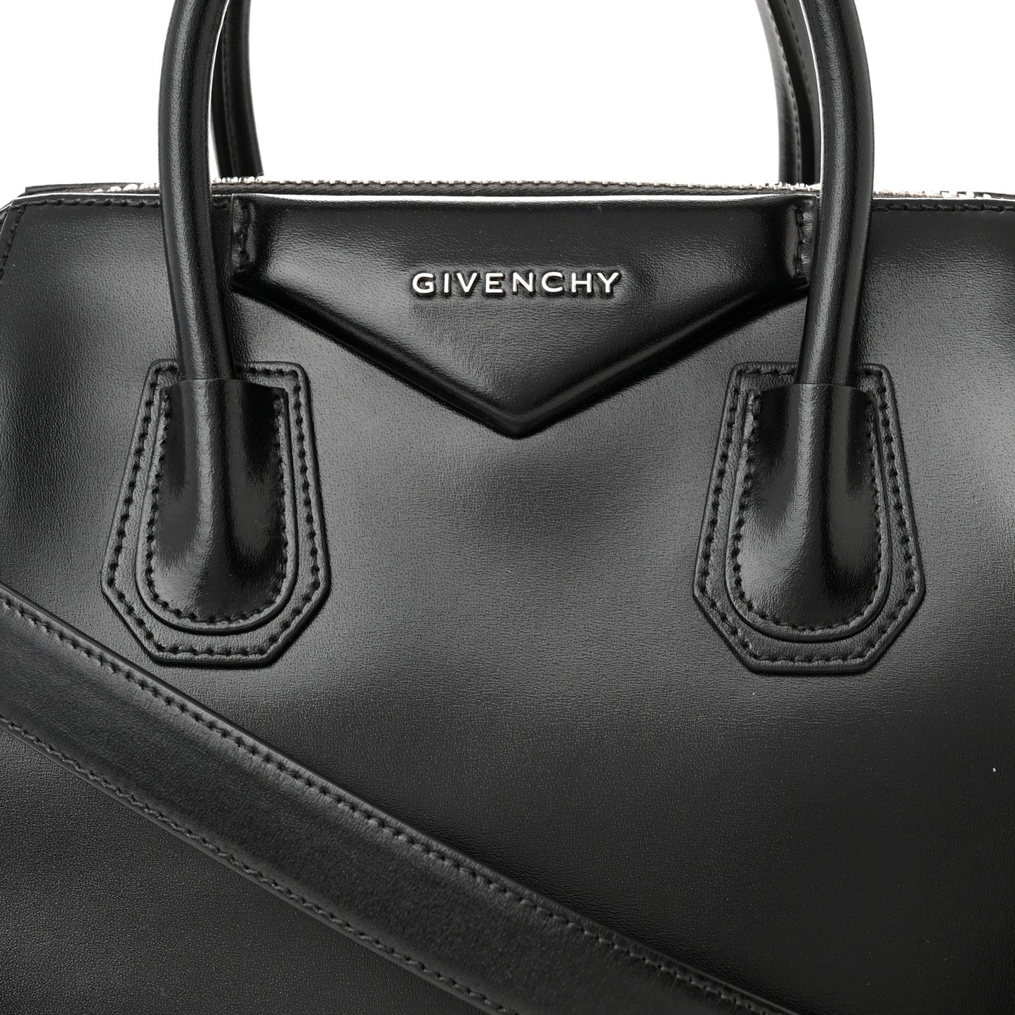 Shiny Lord Calfskin Small Antigona Black