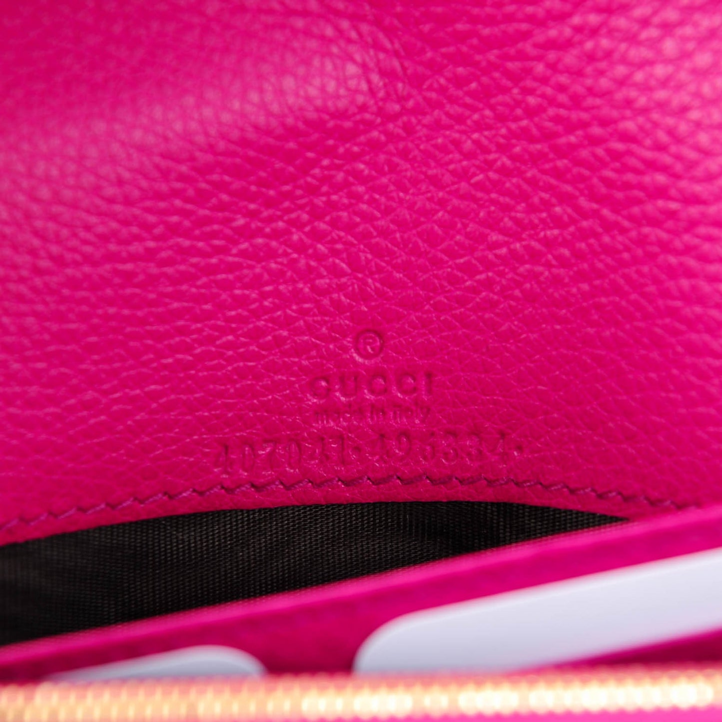 Pebbled Calfskin Soho Wallet on Chain Bright Bougainvillea