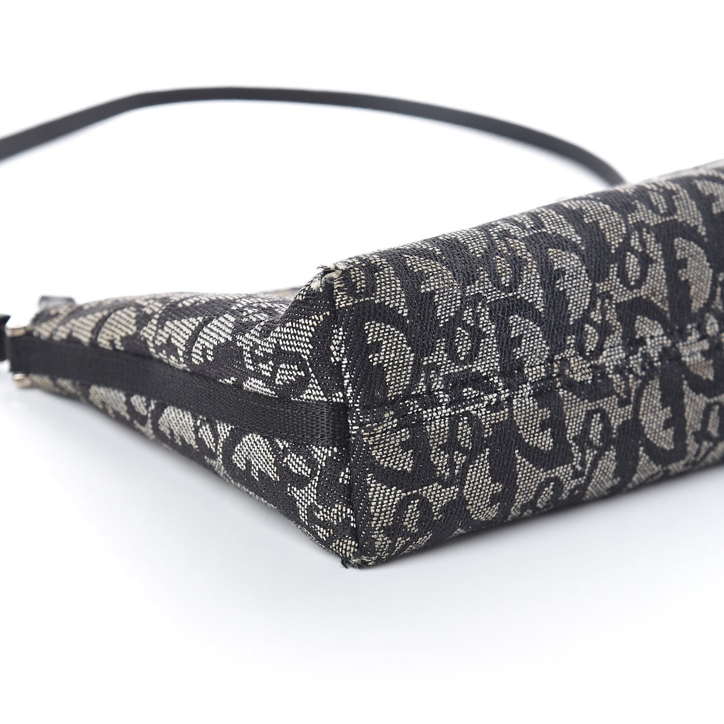 Monogram Shoulder Bag Pochette Black