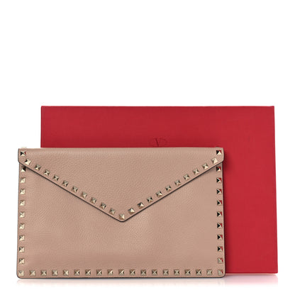 Valentino Garavani Pebbled Calfskin Large Rockstud Envelope Clutch Poudre 9 of 9