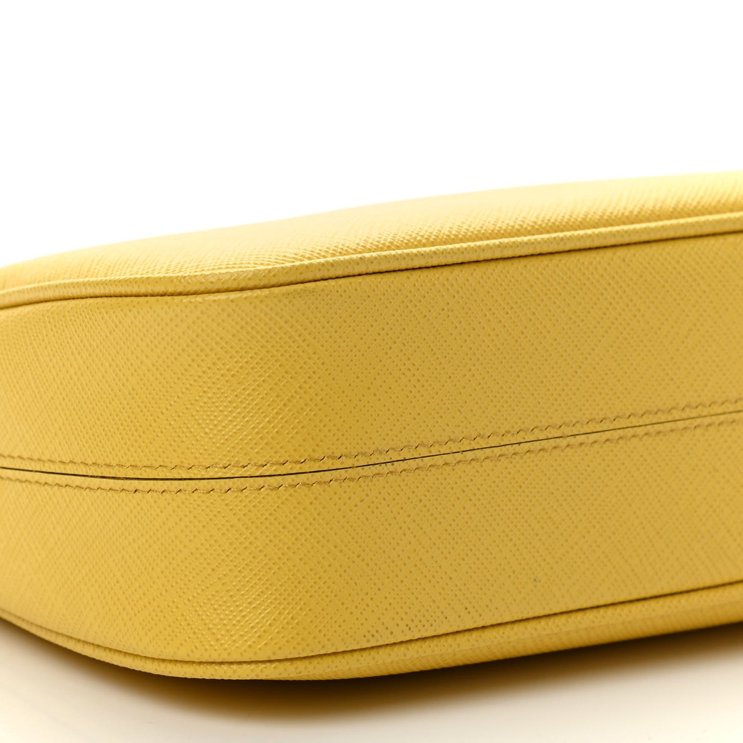 Saffiano Lux Re-Edition 2005 Shoulder Bag Sole