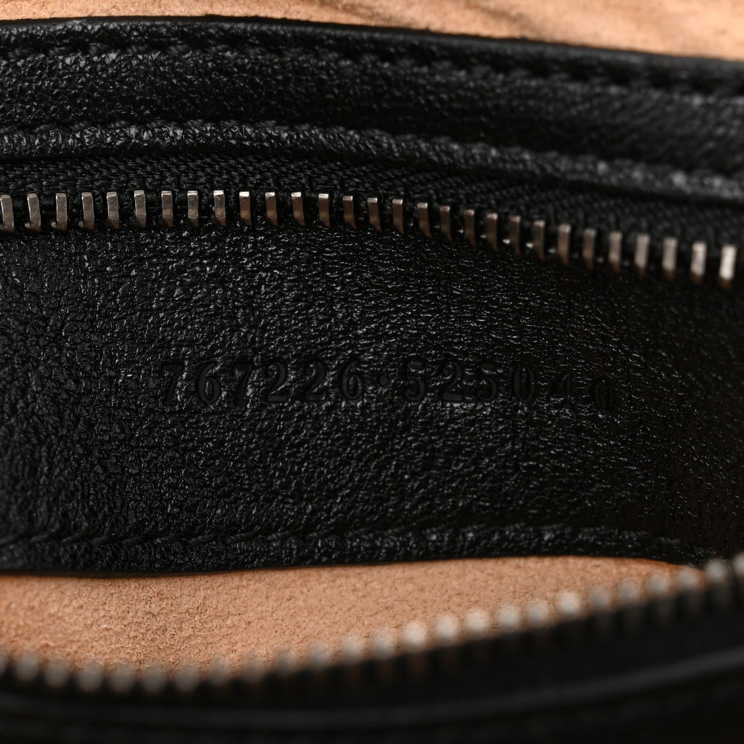 Gucci Goatskin Small GG Monochrome Aphrodite Shoulder Bag Black 7 of 10