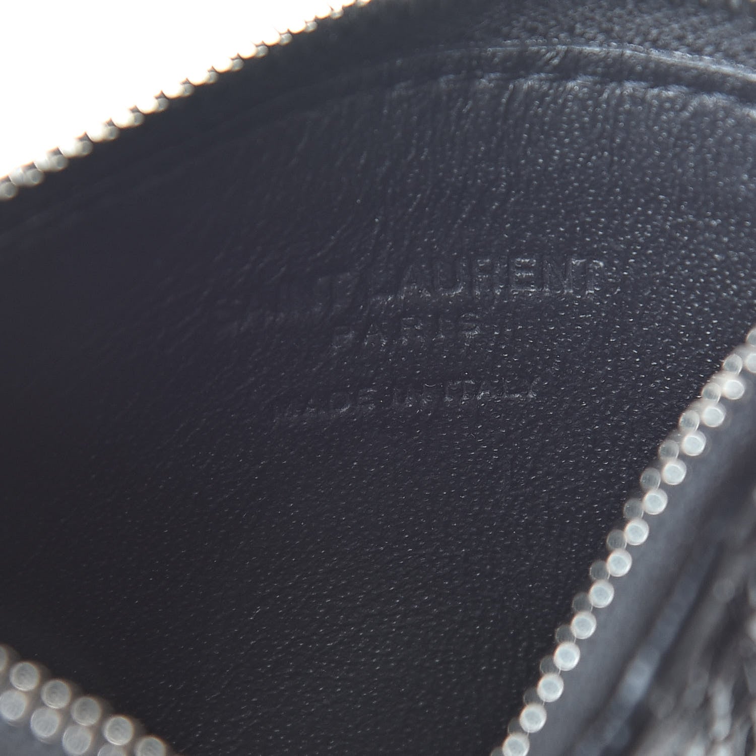 Saint Laurent Calfskin Crocodile Embossed 5 Fragments Zip Pouch Card Holder Black 6 of 8