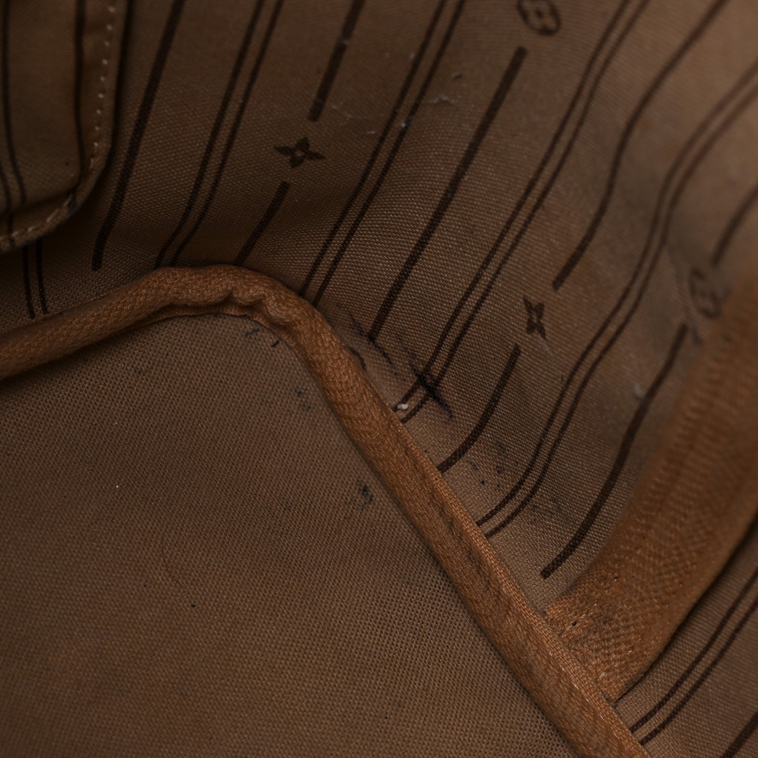 Louis Vuitton Monogram Neverfull GM 13 of 38
