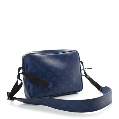 Louis Vuitton Taiga Monogram Outdoor Messenger Cobalt 3 of 9