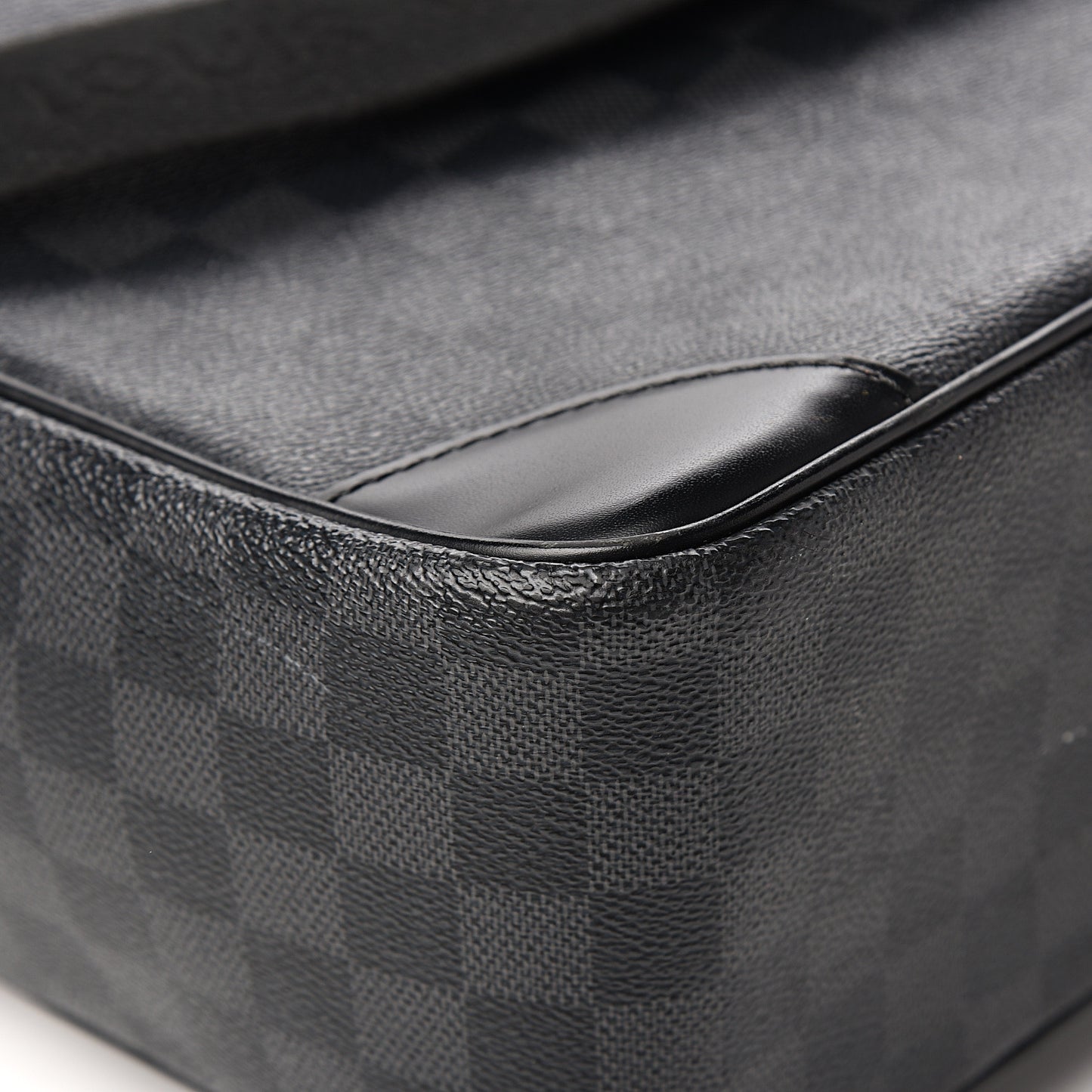 Damier Graphite Porte-Documents Voyage GM