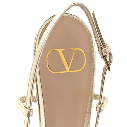Valentino Garavani Metallic Nappa Crystal Vlogo Glow Slingback 80mm Pumps 41 Platino 8 of 10