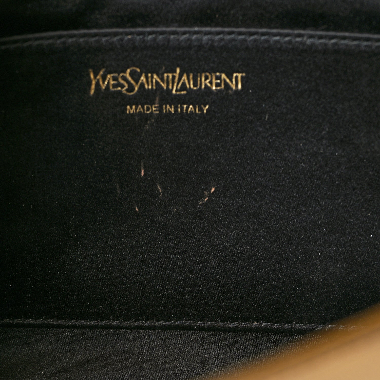Saint Laurent Metallic Textured Calfskin Monogram Large Belle De Jour Clutch Gold 10 of 10