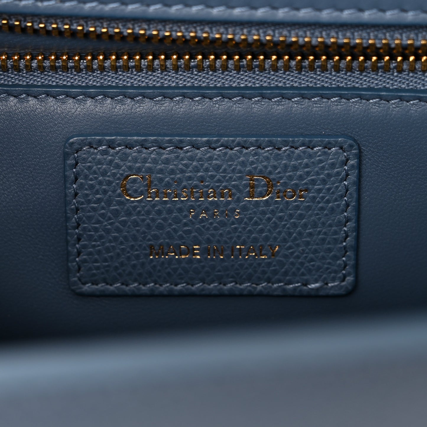 Grained Calfskin Embossed 30 Montaigne Chain Flap Bag Blue