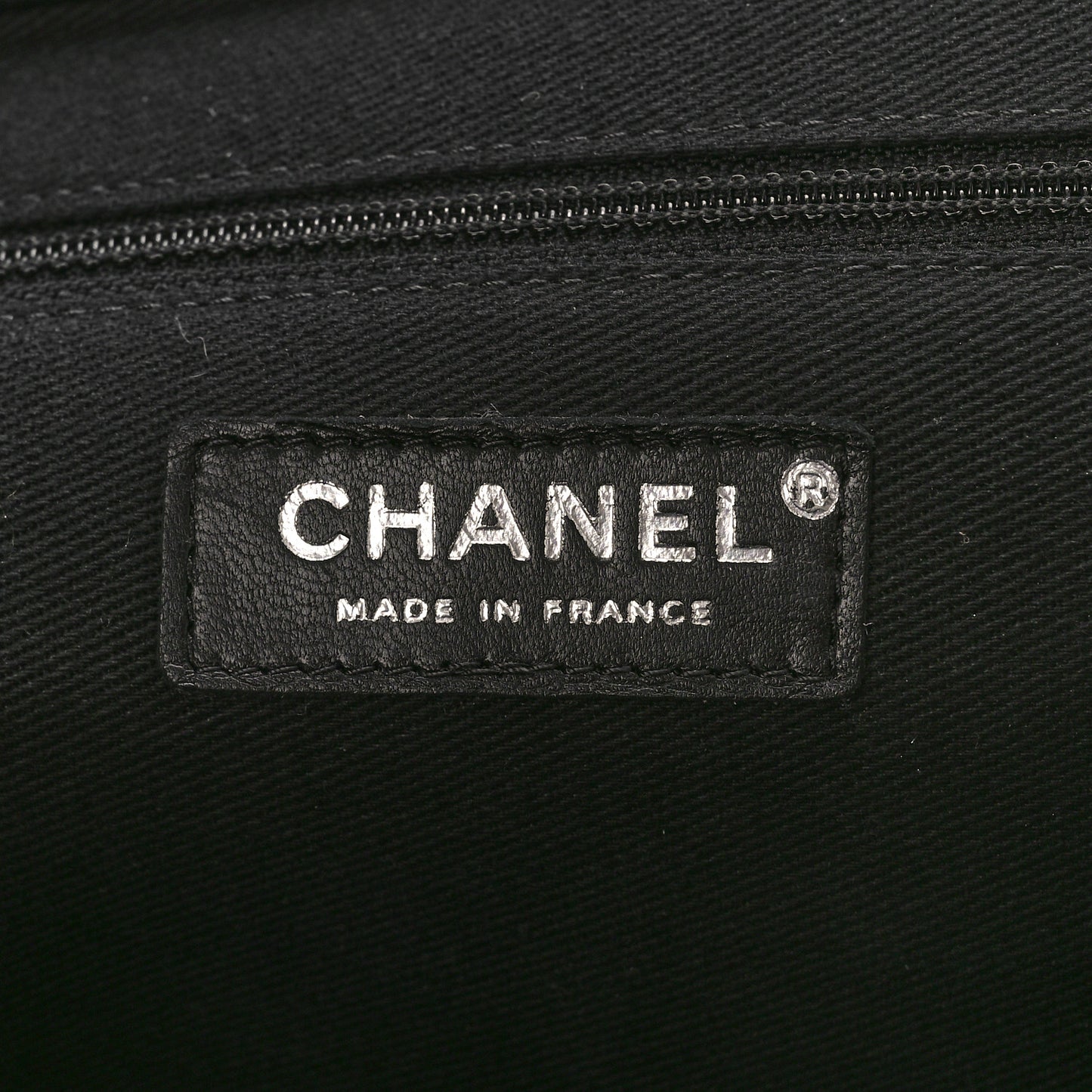 Caviar Quilted CC Large Clutch Black