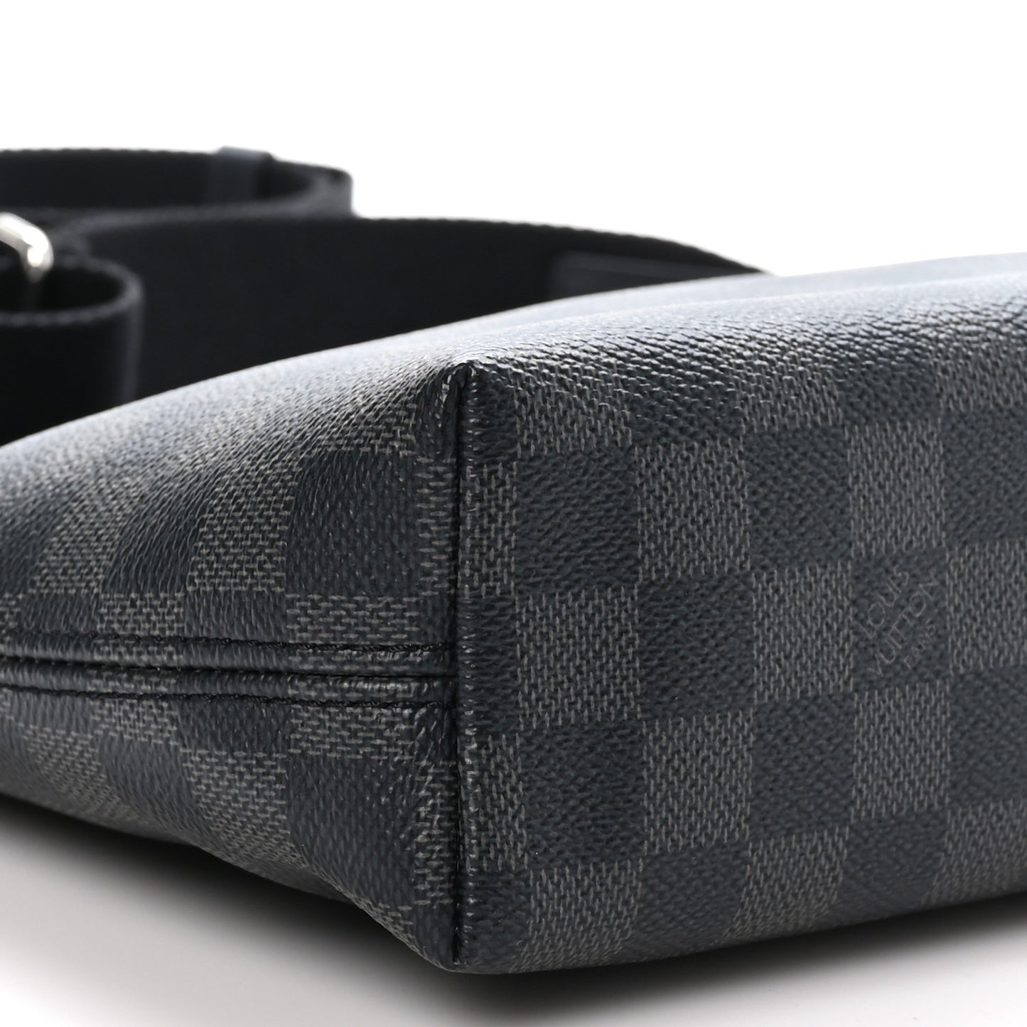 Damier Graphite Mick PM