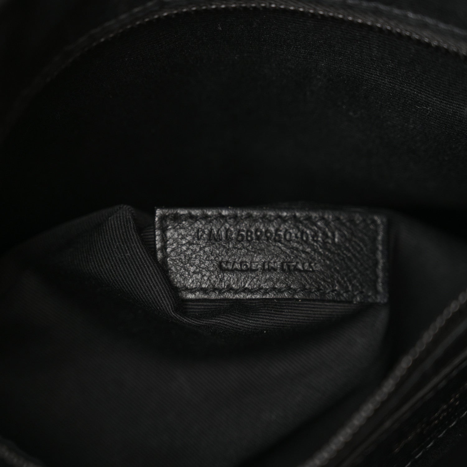 Saint Laurent Crinkled Calfskin Matelasse Monogram Large Niki Shopper Tote Black 7 of 16