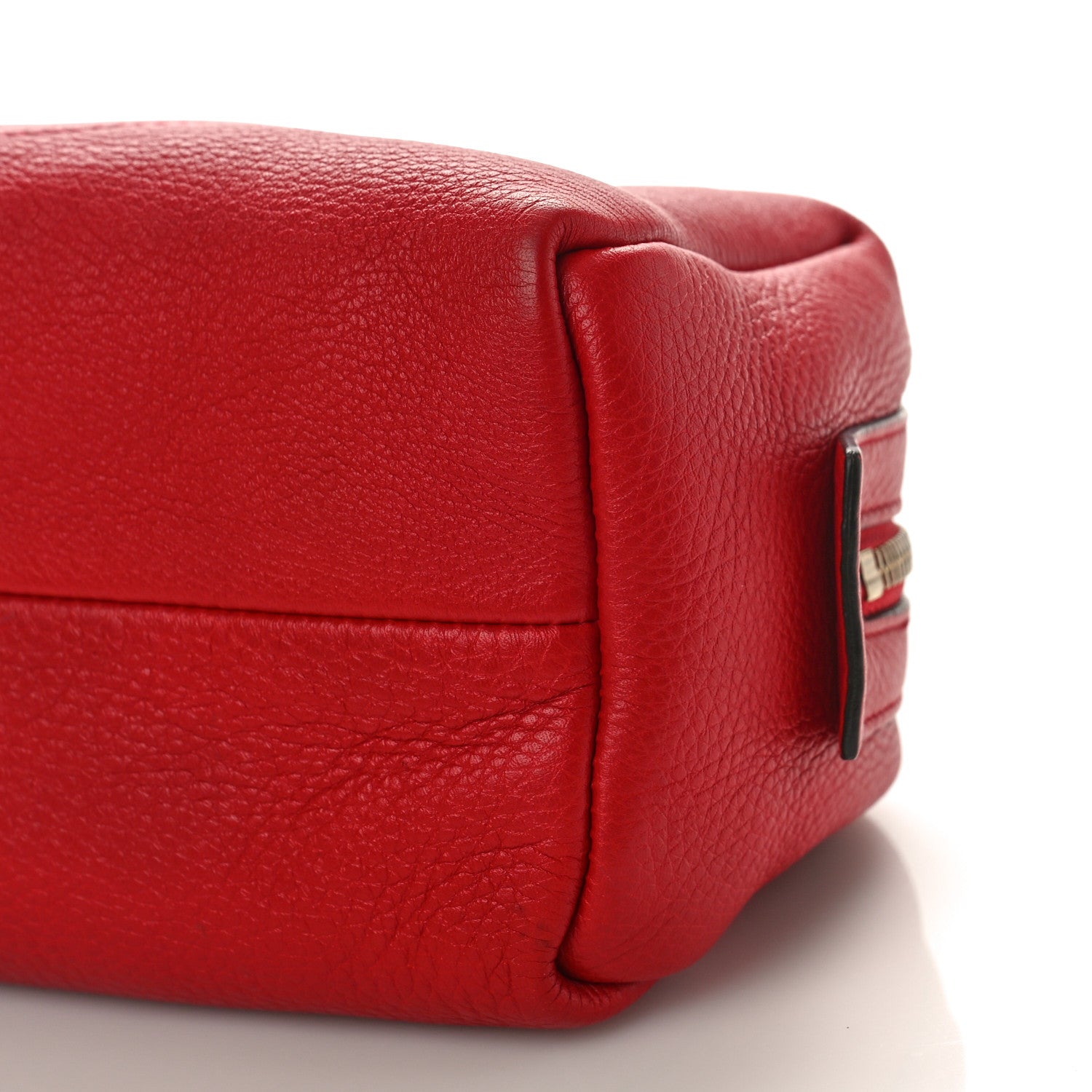 Gucci Pebbled Calfskin Soho Large Cosmetic Case Red 9 of 9