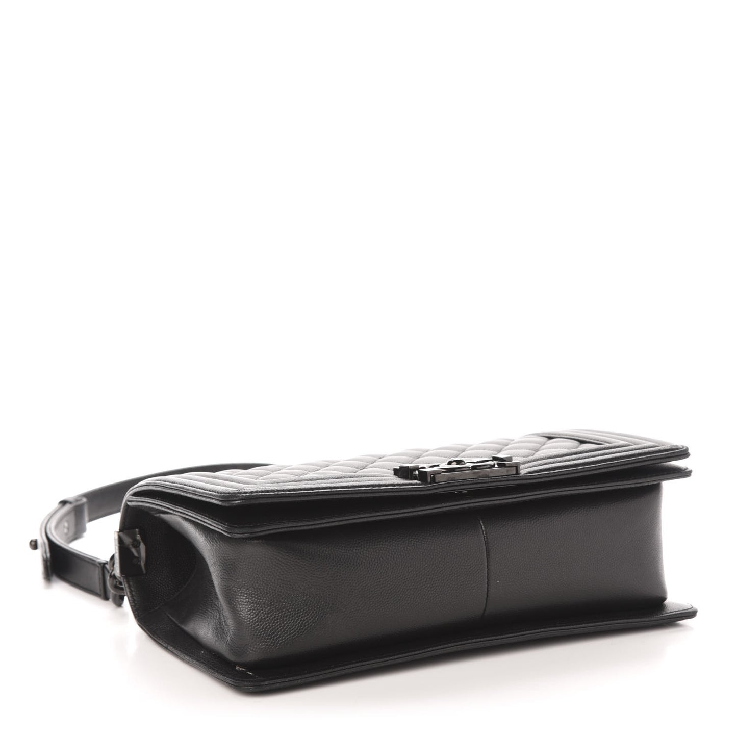 Caviar Quilted Medium Boy Flap So Black