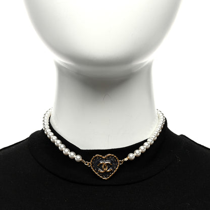 Chanel Pearl CC Heart Choker Necklace Gold 3 of 5
