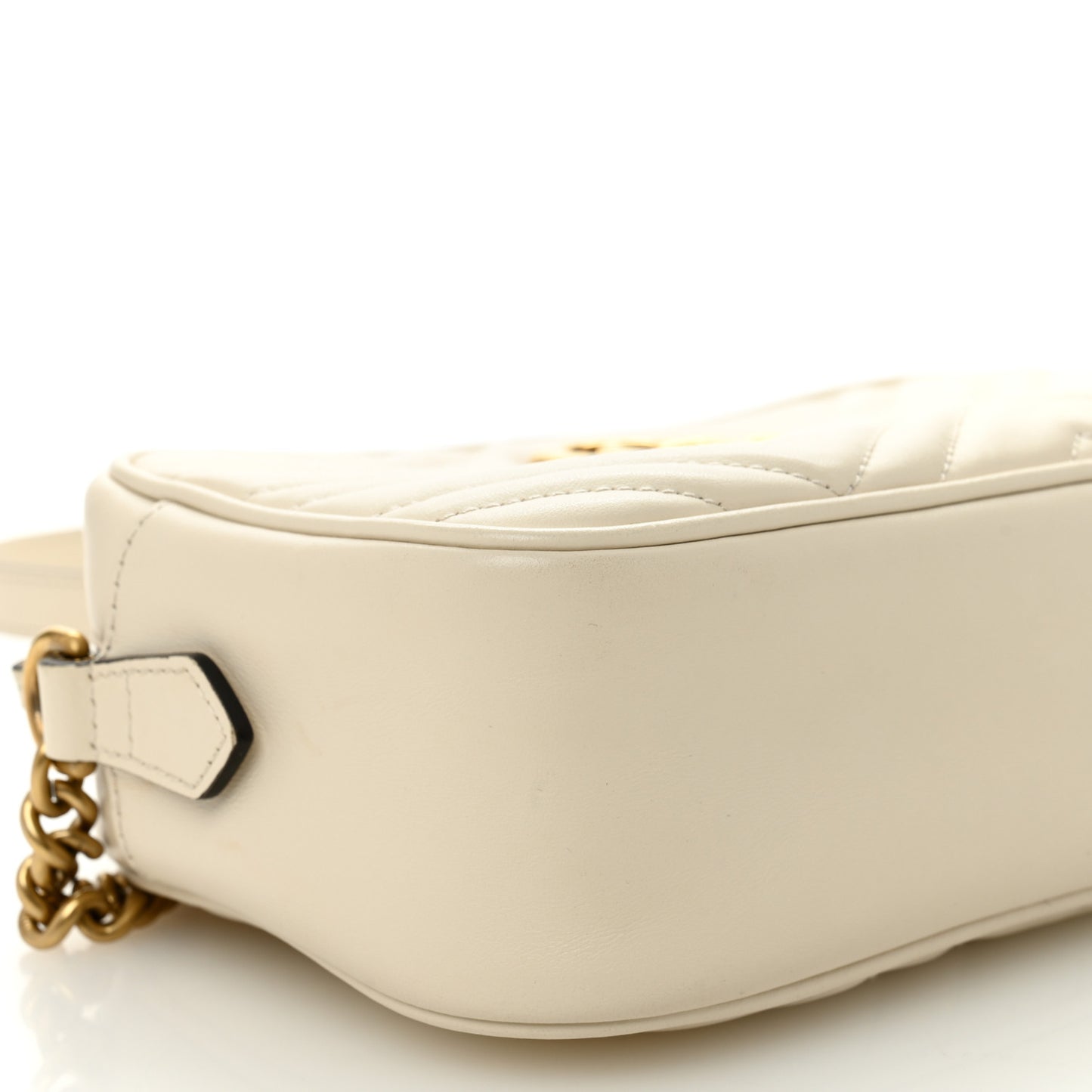 Calfskin Matelasse Small GG Marmont Chain Shoulder Bag White