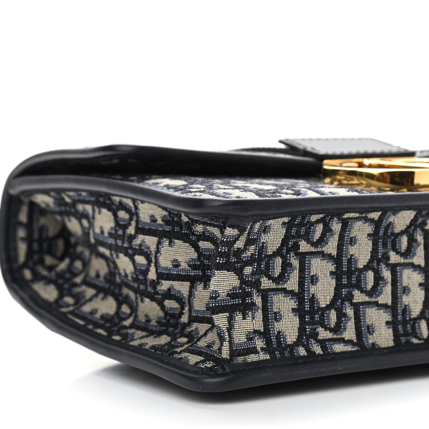 Oblique 30 Montaigne Flap Bag Blue