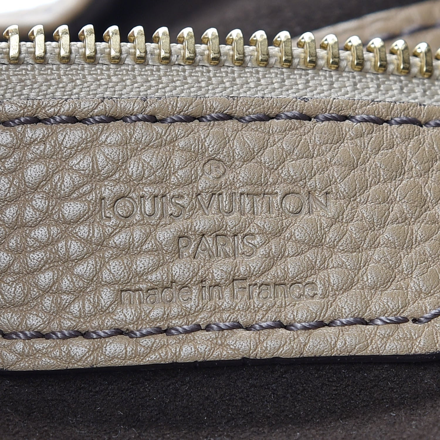 Louis Vuitton Mahina L Biscuit 6 of 8