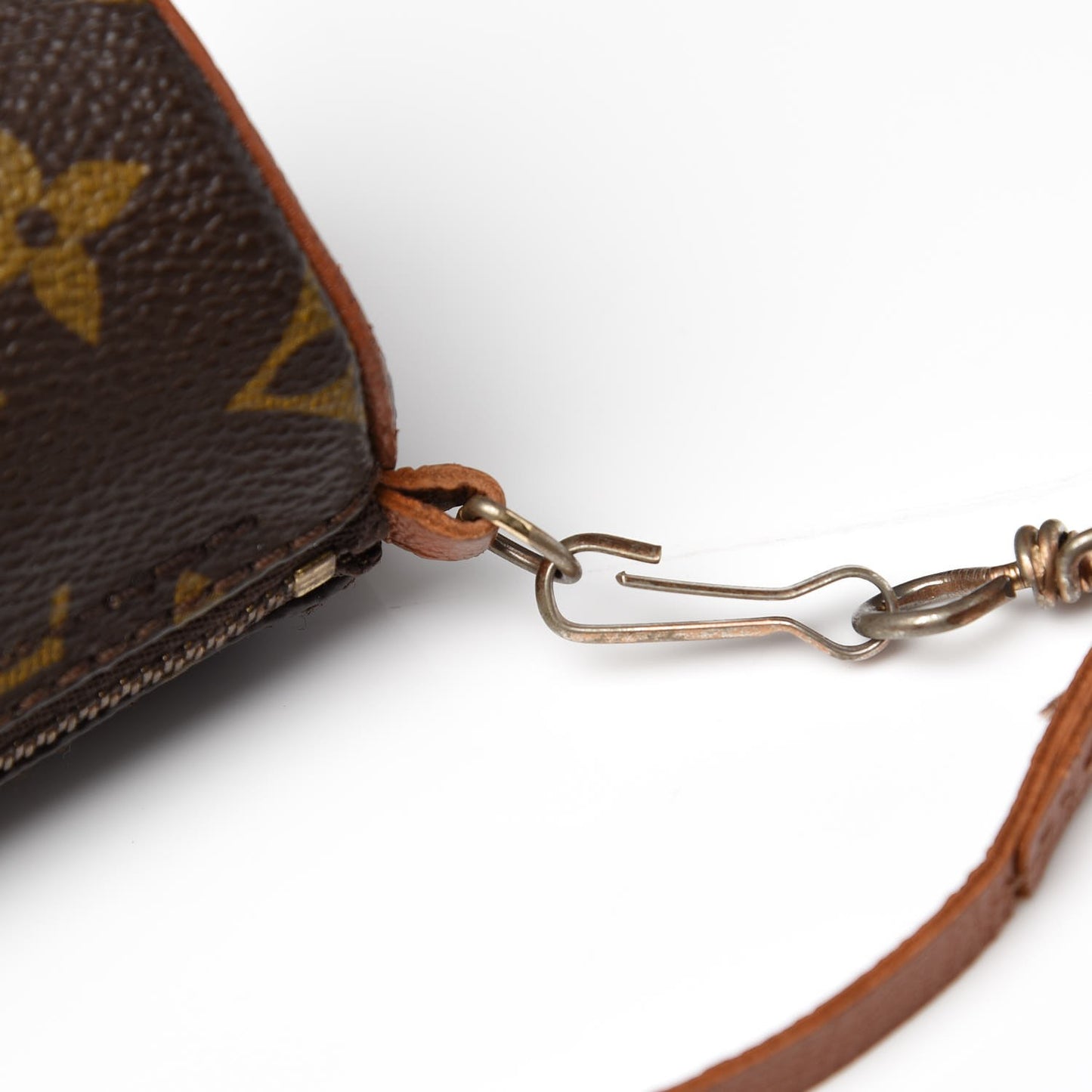 Monogram Papillon 30