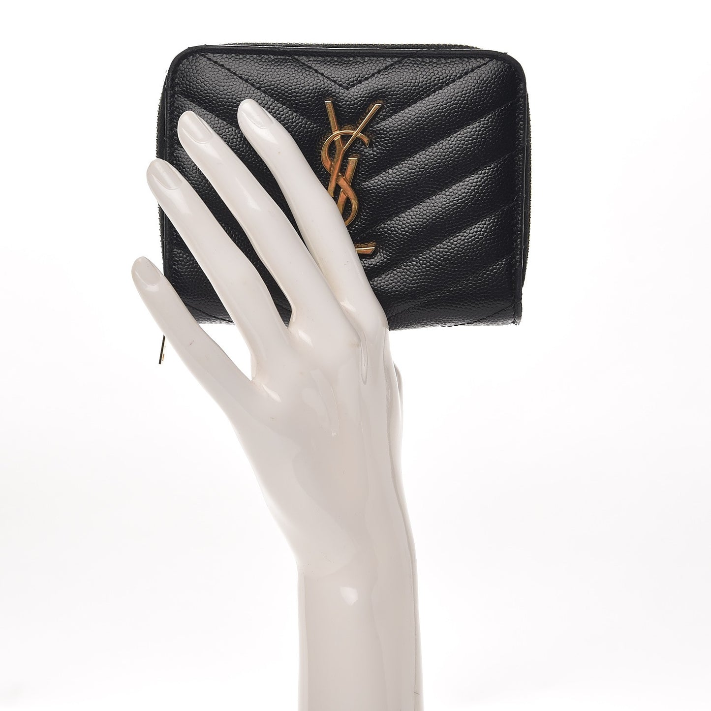 Grain De Poudre Matelasse Chevron Monogram Compact Zip Around Wallet Black