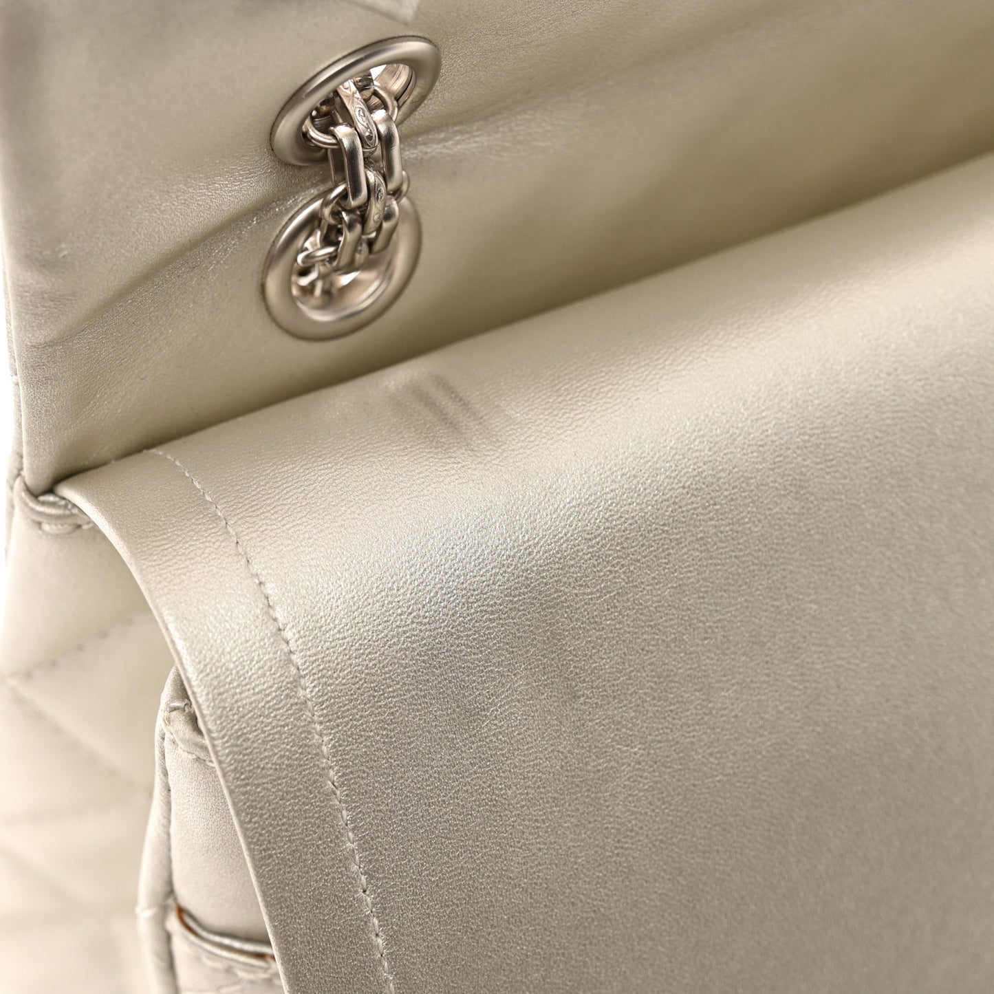 Metallic Lambskin Quilted 2.55 Reissue 226 Flap Pale Gold