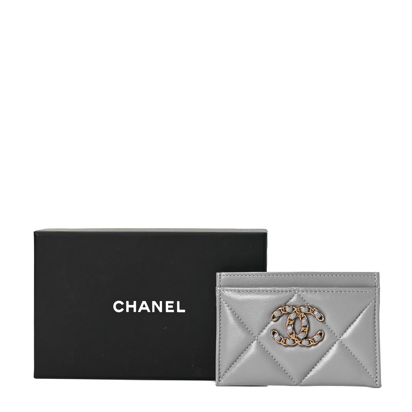 Lambskin Quilted Chanel 19 Card Holder Grey