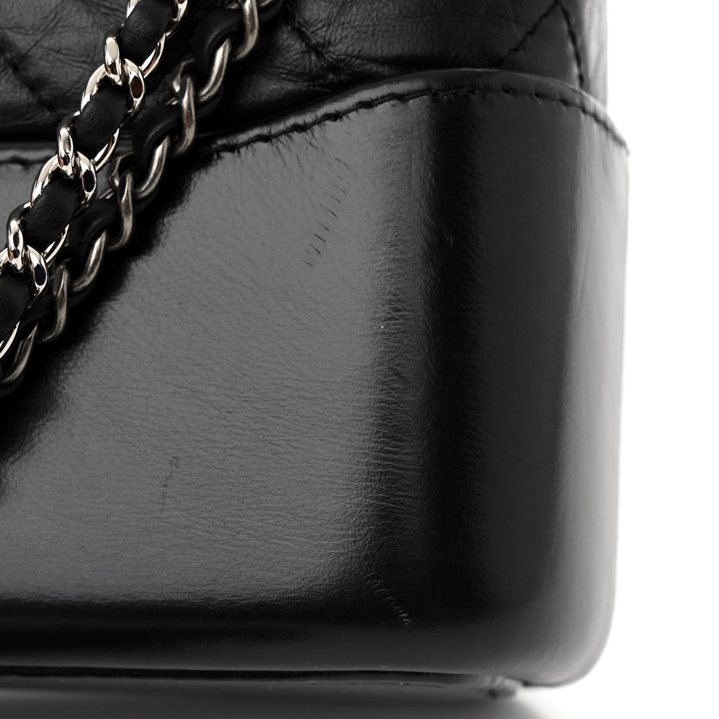 Aged Calfskin Quilted New Medium Gabrielle Hobo Black