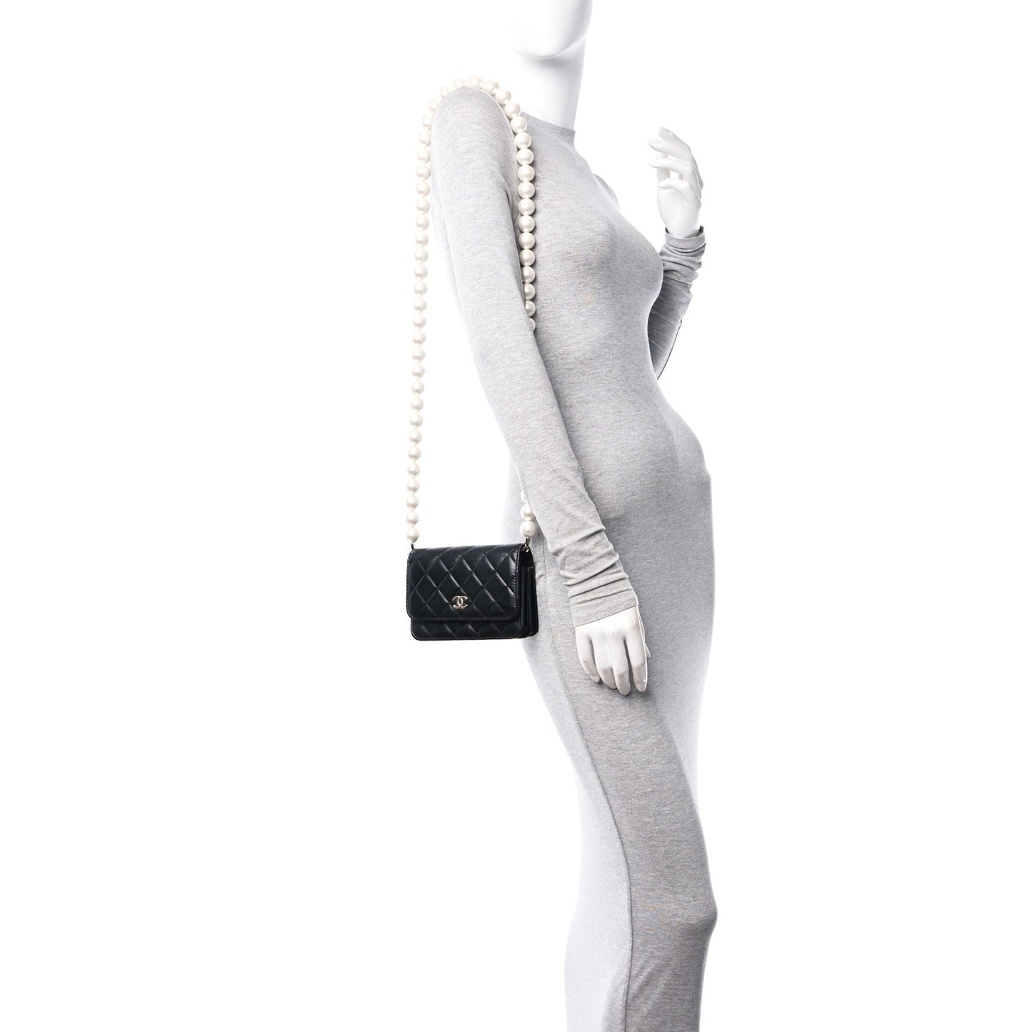 Calfskin Quilted Mini Maxi Pearls Wallet On Chain WOC Black