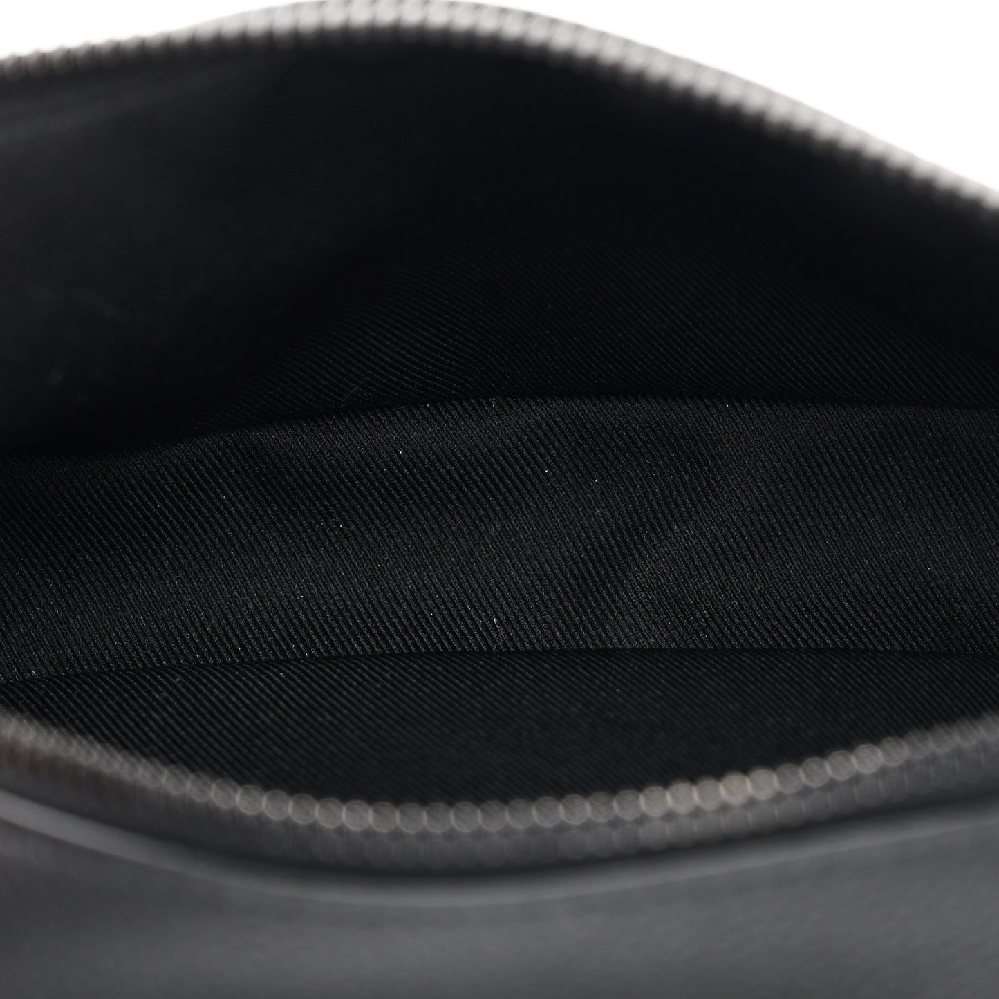 Calfskin Aerogram Alpha Wearable Wallet Black