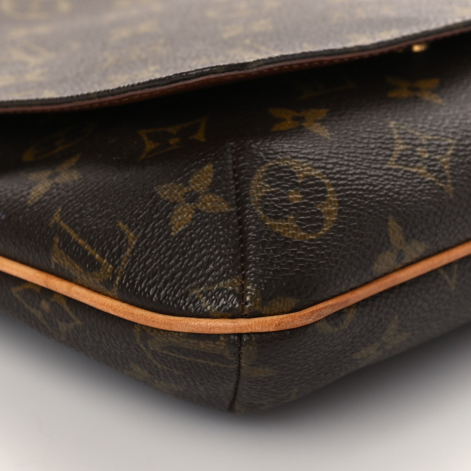 Louis Vuitton Monogram Musette Salsa 8 of 9