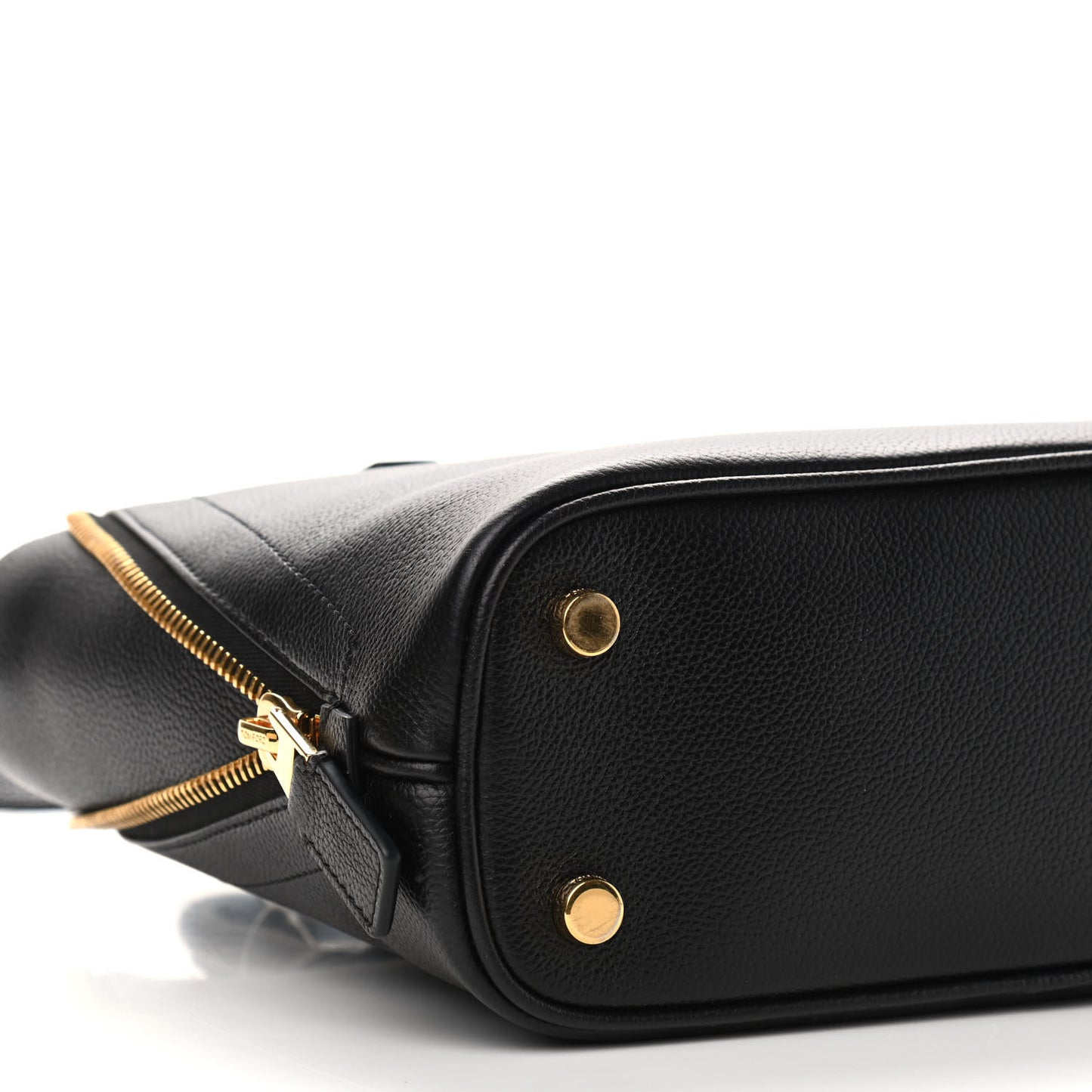 Pebbled Calfskin Medium Jennifer Zip Tote Black