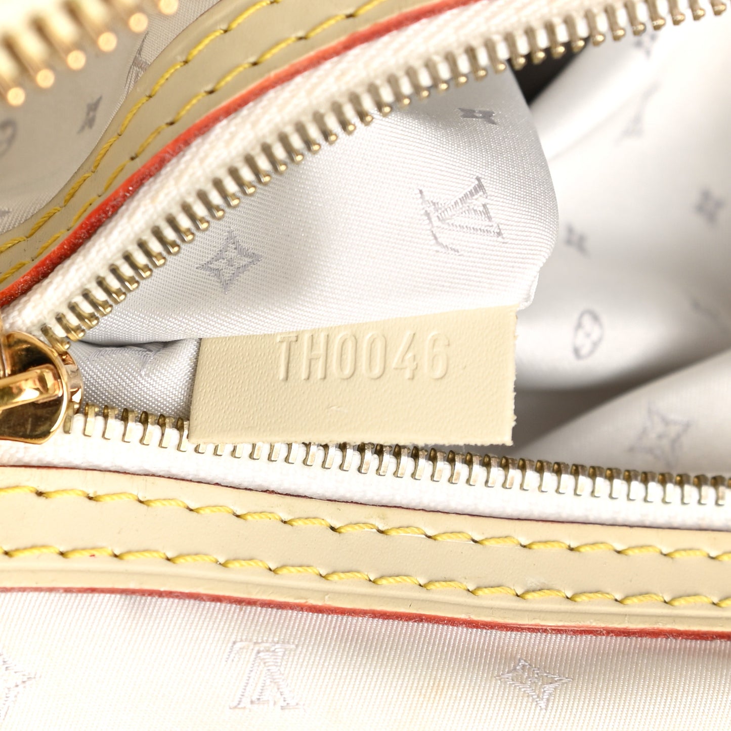 Suhali Lockit PM White