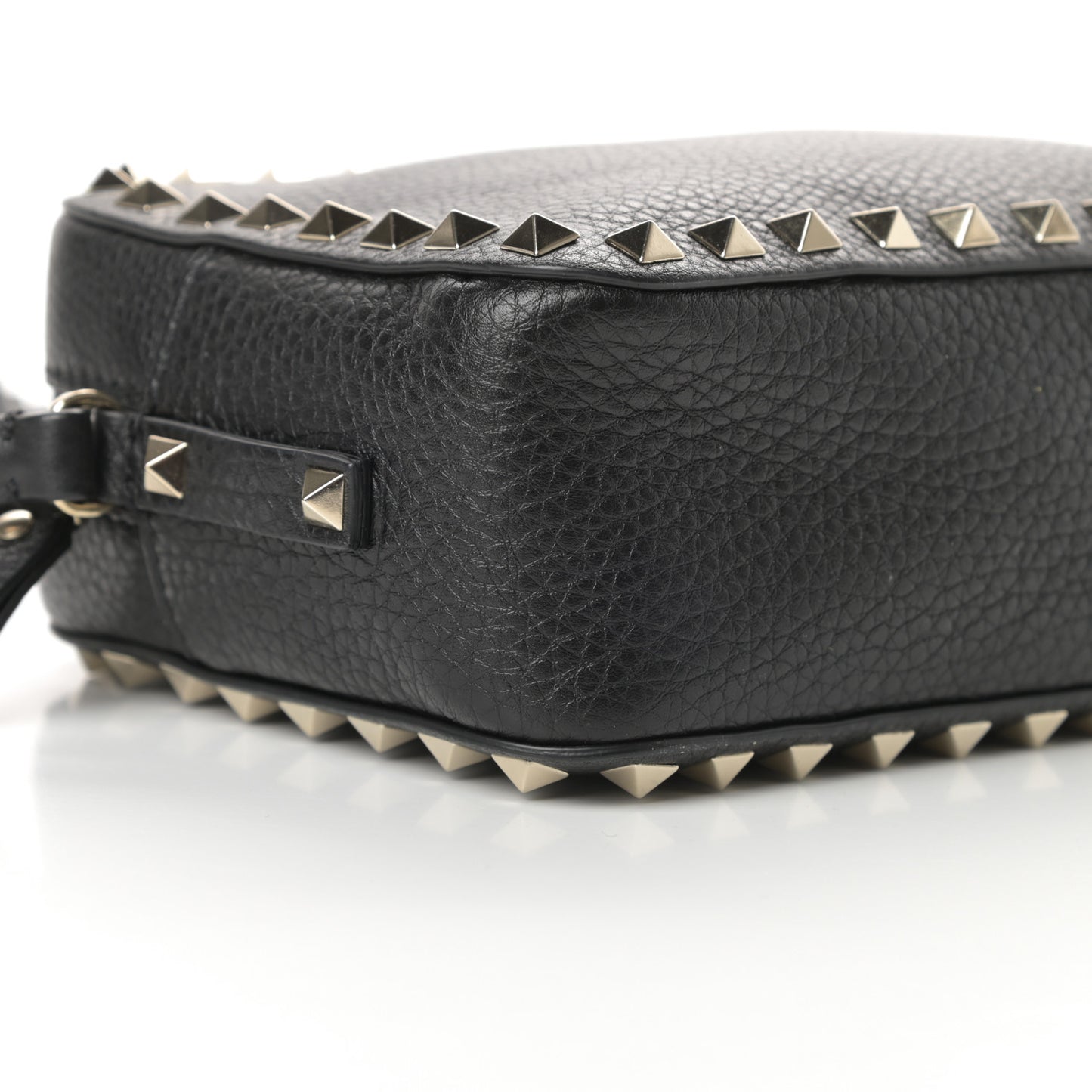 Pebbled Calfskin Rockstud Camera Crossbody Bag Black