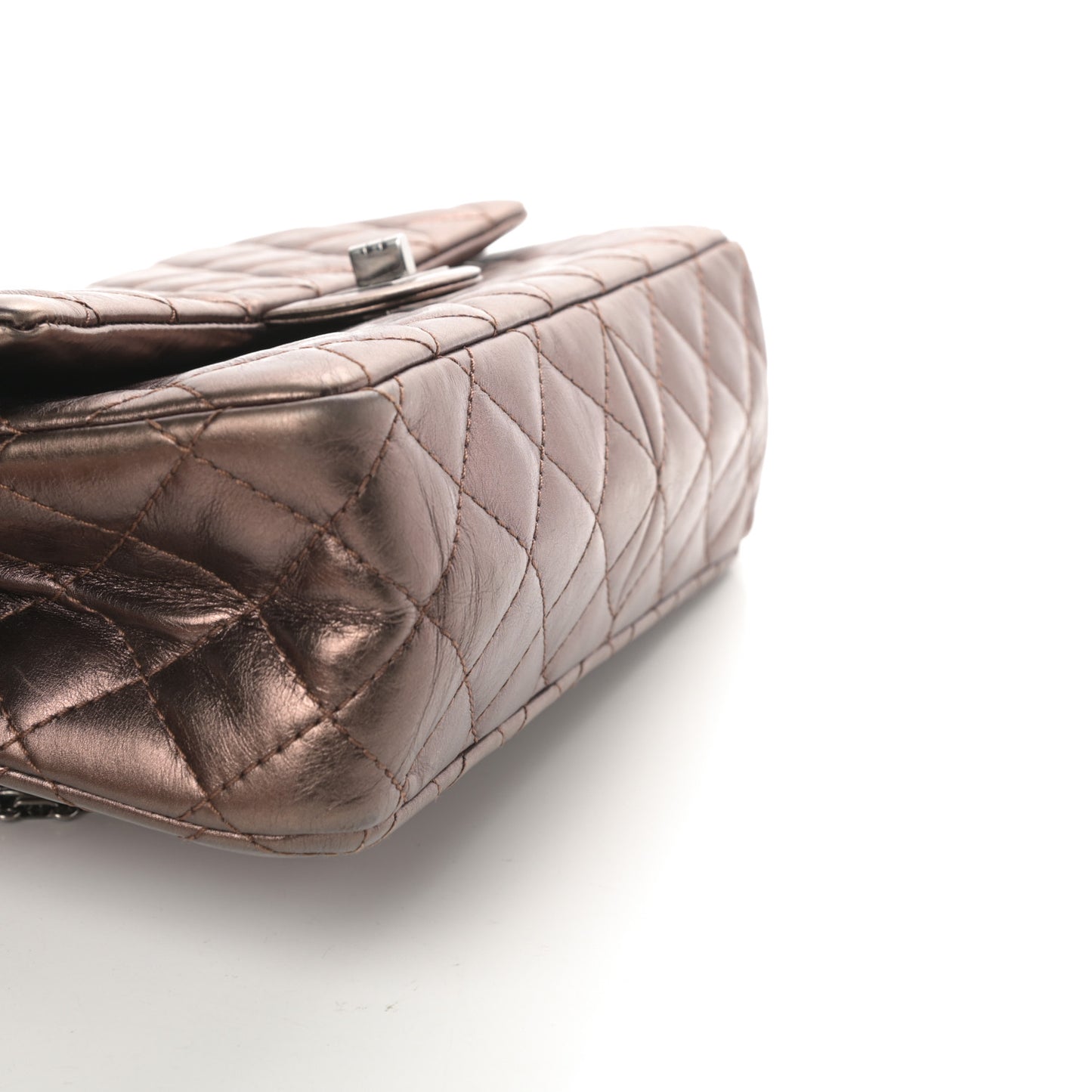 Metallic Aged Calfskin Quilted 2.55 Reissue 226 Flap Bronze